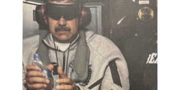 დონალდ ტრამპმა თვალებახვეული და ხელბორკილებიანი ნიკოლას მადუროს ფოტო გამოაქვეყნა