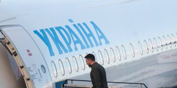 ზელენსკი დავოსში ტრამპს შეხვდება