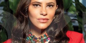 ,, ხოდა თქვენი დედაც მო@@@ან ! ბიძინას ამის იმედი აქვს ზუსტადაც“ – ია ფარულავა