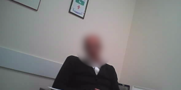 კორუფციის ბრალდებით საჯარო მოხელეები დააკავეს