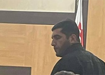 “თქვენ არ დამინახიხართ” – პროკურატურის მოწმე ბრალდებულებს