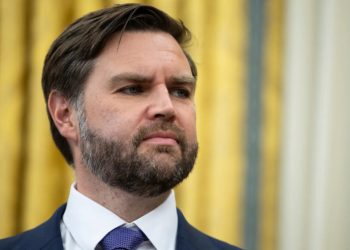 ჯეი დი ვენსი დღეს აზერბაიჯანს ეწვევა