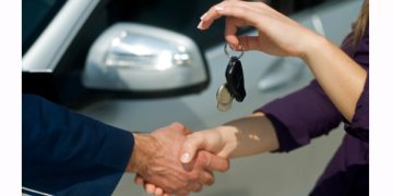 მანქანის დღიურად ქირაობა თუ საბოლოო შესყიდვით? – რა შემთხვევაში რომელი სჯობს?