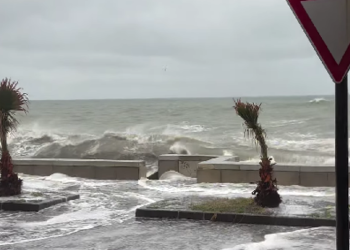 (ვიდეო) – ქობულეთში შტორმია