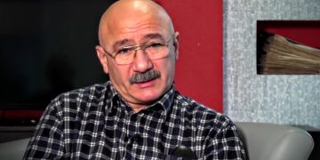 “თქვენი მუქარები @@@-ზე აიკარით” – ვასილ მაღლაფერიძე