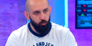 ,,ჯაფარიძემ ჩაიხადა და მაგის პარტიაში იყო ეგო” – ბორის ყურუა