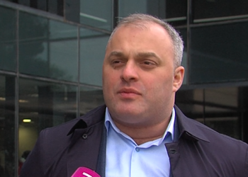 ,, ხოდა ლელოს მინდა ვკითხო.. რაზე ედიალოგებით ამ ჯალათებს ?“ – თენგო თევზაძე