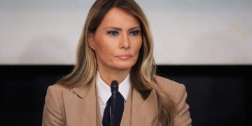 ,,ახლა მესიჯბოქსს ჩამოარიგებენ ტრამპის ცოლმაც არ იცის ინგლისურიო“ – დავით ზურაბიშვილი