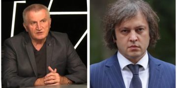 “მართლა ასეთი გონებაჩლუნგები ხართ, თუ ბელადის სიყვარულმა გონება დაგიბნელათ?!” – დემურ გიორხელიძე