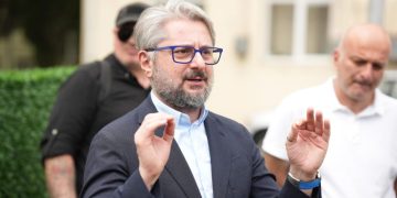 „ამნეზია კი არ მაქვს, დებო და ძმებო. მოთმინება და საღი აზრი მაქვს“ – ნიკა გვარამია