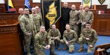 კლიჩკომ “აზოვის” 11 სამხედრო დააჯილდოვა