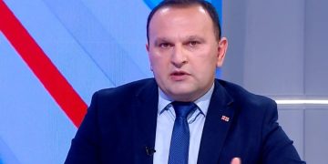 “მშვიდობიანი დამხობა” მარკეტინგული ხრიკი მეგონა… რომ მცოდნოდა, არ მივიდოდი” – პაატა მანჯგალაძე 4 ოქტომბერზე