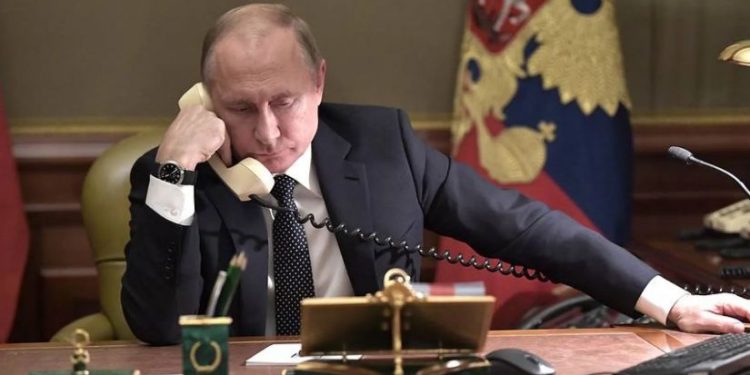 მოსკოველებს “სახლის ტელეფონზე” დაბრუნება ურჩიეს