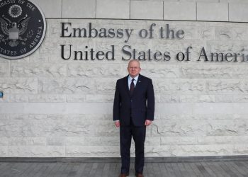 სახ. დეპარტამენტის წარმომადგენელი ოპოზიციურ პარტიებს ხვდება – დეტალები