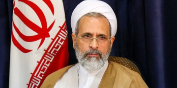 ირანში დროებით ლიდერად ხამენეის თანამოაზრე ალი რეზა არაფი დაინიშნა