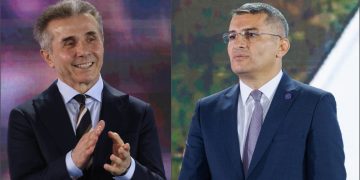 “ჰგონია, რომ ამ პაიკების ბრალია ამერიკასთან “ვერ დალაგება”. სარკეში იხედება და სარკეს ეჩხუბება” – ბექა კობახიძე