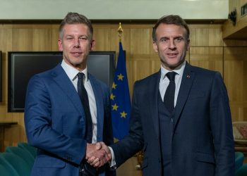 “საფრანგეთი მიესალმება ამ გამარჯვებას” – მაკრონი მადიარს ესაუბრა
