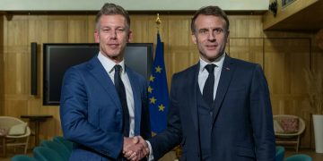 “საფრანგეთი მიესალმება ამ გამარჯვებას” – მაკრონი მადიარს ესაუბრა