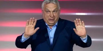 “მივულოცე გამარჯვებულს” – ორბანმა დამარცხება აღიარა