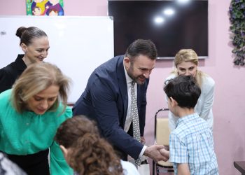 ცესკოს თავმჯდომარემ საქველმოქმედო ფონდ „მომავლის გზის“ ბენეფიციარებს აღდგომის დღესასწაული მიულოცა