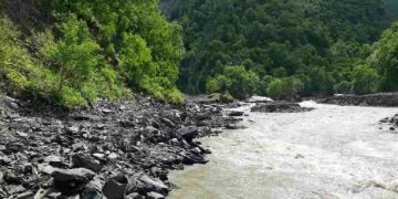 თბილისი-ბაკურციხე-ლაგოდეხის გზის ერთ მონაკვეთზე მსუბუქი მანქანების მოძრაობა დროებით აიკრძალა