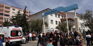 თურქეთში ბოლო ორ დღეში სკოლაში ცეცხლი მეორედ გახსნეს – მოკლულია ოთხი და დაშავებულია 20-ზე მეტი ადამიანი