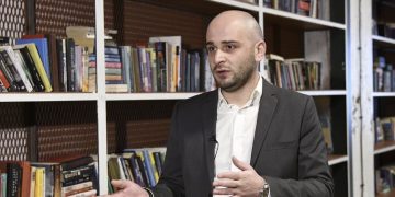 ვგმობთ დავით ცეცხლაძის მხრიდან ორსულ ქალზე ძალადობის გამოვლინების ფაქტს და მოვუწოდებთ ქალთა დამცველებს მყისიერი რეაგირებისკენ – გიორგი კაპანაძე