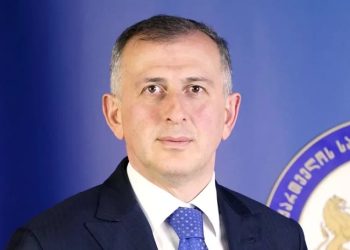 აჭარის უმაღლესმა საბჭომ აჭარის მთავრობის თავმჯდომარედ ზურაბ პატარაძე დაამტკიცა