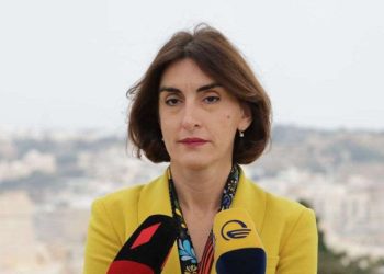 „რა არ მოსწონს ამ კურსში კაია კალასს, ეს გაუგებარია“ – მაკა ბოჭორიშვილი