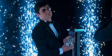 “არაპატივცემულო “ქოცპროპაგანდისტნო”, ეს ჩემი “ბროლის ბუ” ასე რატომ გაწუხებთ და გტკივათ?!” – ფარჯიანი