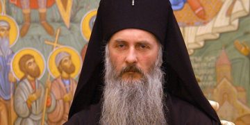 მიტროპოლიტმა ისაიამ სინოდის სხდომაზე პატრიარქობის კანდიდატად საკუთარი თავის დასახელების სურვილი გამოთქვა, თუმცა სინოდმა მხარი არ დაუჭირა