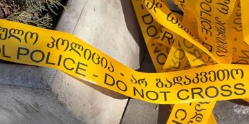 სროლა თბილისში – ვაზისუბანში 1 ადამიანი დაჭრეს