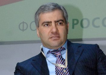 Reuters: სომხეთში არჩევნების წინ პრორუსი ოპოზიციონერები დააკავეს