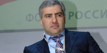 Reuters: სომხეთში არჩევნების წინ პრორუსი ოპოზიციონერები დააკავეს