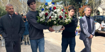 საფრანგეთის საელჩო 9 აპრილთან დაკავშირებით განცხადებას ავრცელებს