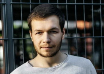 ფოტოგრაფი თბილისიდან დაბრუნებისთანავე მინსკში დააკავეს