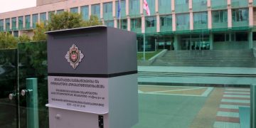 „უცხო ქვეყნის სპეცსამსახურის ჯაშუშობის ბრალდებით დაკავებულია 1 მოქალაქე, მხილებულია 2“ – სუს-ი