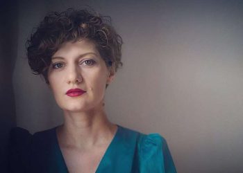 “ნაგლეჯ-ნაგლეჯ ყიდიან ქალები საკუთარი სხეულის ნაწილებს იმისთვის, რომ შიმშილით არ მოკვდნენ” – ბაია პატარაია