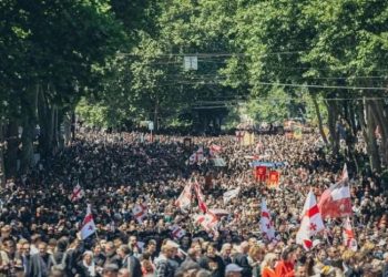 დღეს საქართველოში ოჯახის სიწმინდისა და მშობლების პატივისცემის დღე აღინიშნება
