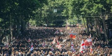 დღეს საქართველოში ოჯახის სიწმინდისა და მშობლების პატივისცემის დღე აღინიშნება