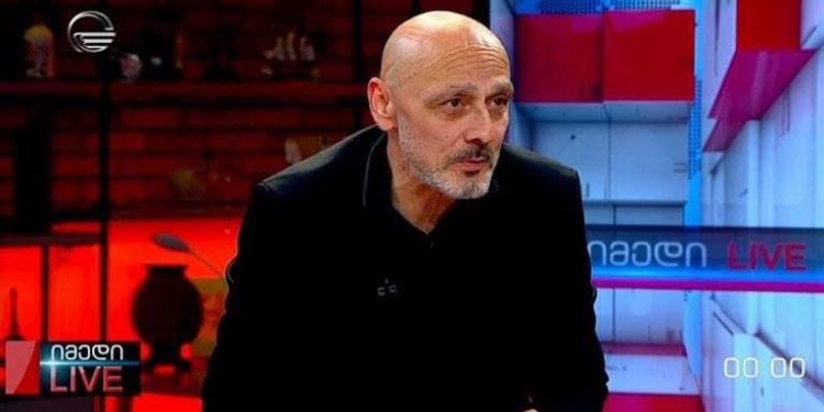 ,,ახლა ეს ნორმალური საქციელია?! სინამდვილეში რატომ იზრდება პენსიის და ხელფასის ნაცვლად ჯარიმები!!!” – ჯონდი ბაღათურია