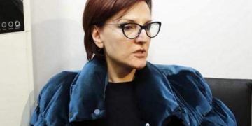 ცოტნე გამსახურდიას მეუღლის, ანა ჯაბაურის მიმართ ადევნების ფაქტზე 56 წლის კაცი მეორედ დააკავეს