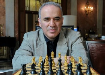 რუსეთმა გარი კასპაროვზე საერთაშორისო ძებნა გამოაცხადა