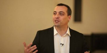 „წარმოიდგინეთ ცინიზმის დონე – იმ თანხას, რომელიც ჩვენ ყველამ ერთად შევაგროვეთ დიუშენით დაავადებული ბავშვებისთვის, სახელმწიფო დაბეგრავს“ – გიორგი კალატოზიშვილი