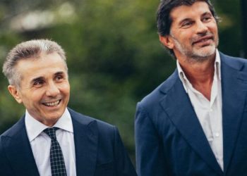 “ხვალ მე თქვენ გადმოგცემთ ერთ საინტერესო წიგნს” – რა წიგნი აქვს კალაძეს ივანიშვილზე?