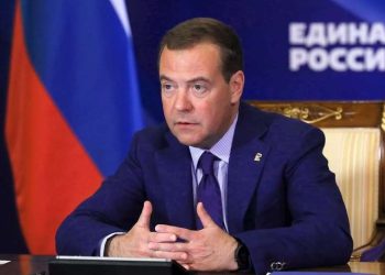 “თქვენი მშვიდი ძილი დასრულდა” – მედვედევი ევროკავშირს