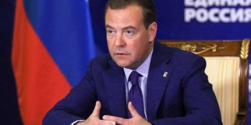 “თქვენი მშვიდი ძილი დასრულდა” – მედვედევი ევროკავშირს