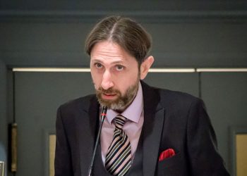 “ვერ გაძღნენ ქართველების გაღატაკებით ეს ბოროტმოქმედები!”– ზვიად ტომარაძე