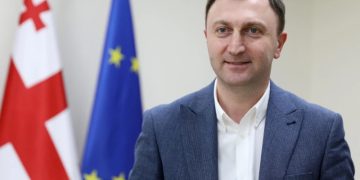 სააფთიაქო ნარკომანიის საქმეზე ერთ-ერთი ბრალდებული ჯანდაცვის მინისტრის ყოფილი მოადგილეა