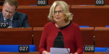 ,, უნდა დავასკვნათ, რომ ნამდვილად დემოკრატიული არჩევნებისთვის პირობები [საქართველოში] აღარ არსებობს” – ედიტე ესტრელა